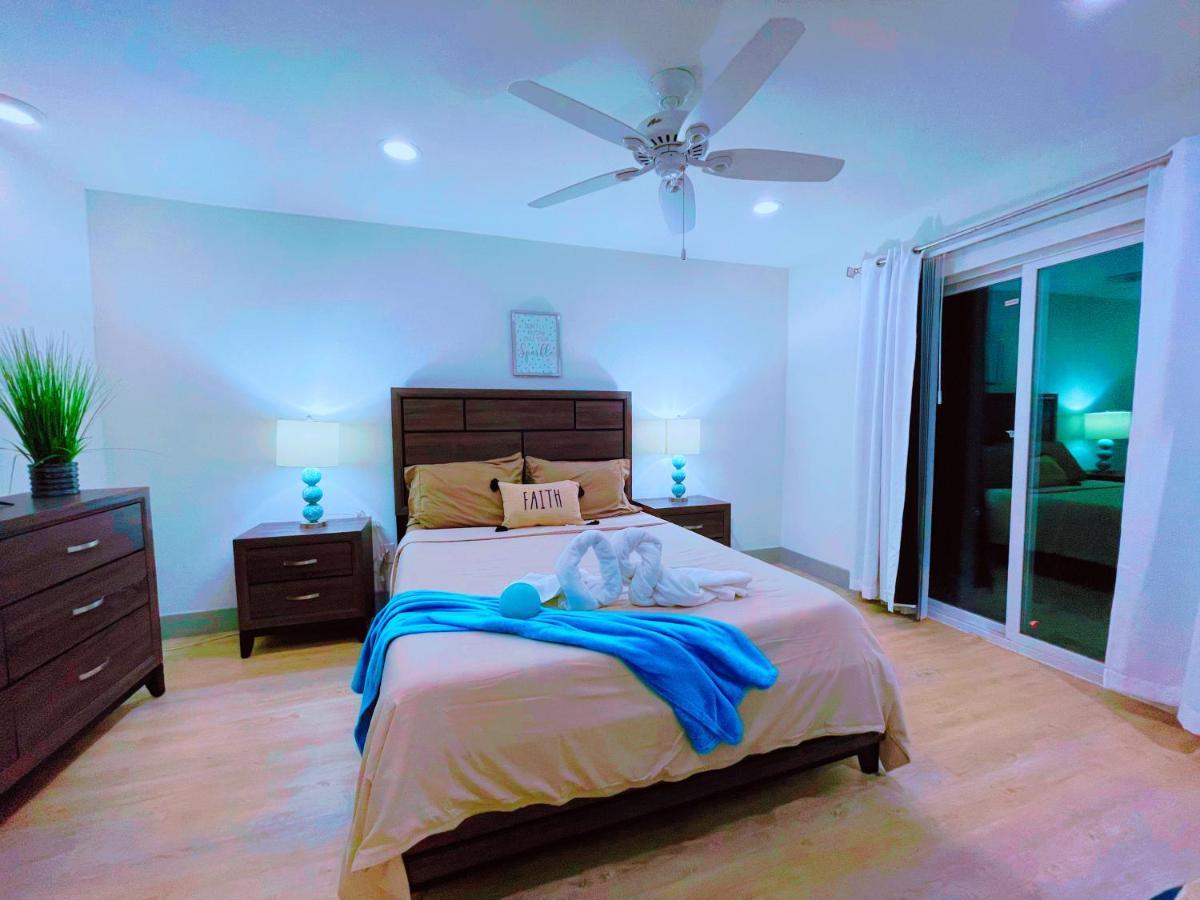 Modern Santorini Suite Houston Nrg Tmc Luxurious Walkable Zewnętrze zdjęcie